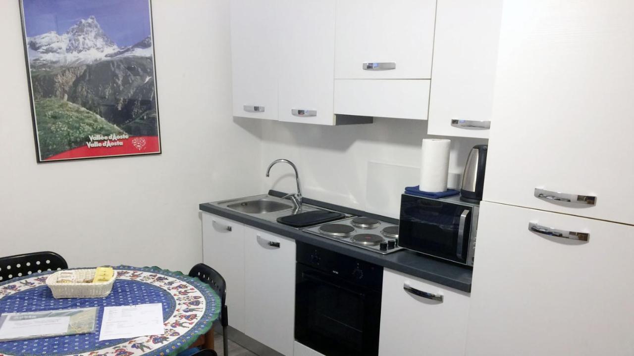 1 * Aosta